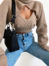 將圖片載入圖庫檢視器 Cali and Clyde-"Piper" 2 piece Turtleneck Knit Crop Sweater Tops for Ladies (S-L)